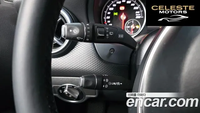 MERCEDES BENZ A-Classe W176 A200 2018 — photo 27 sur 30