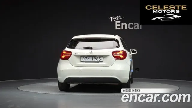 MERCEDES BENZ A-Classe W176 A200 2018 — photo 4 sur 30