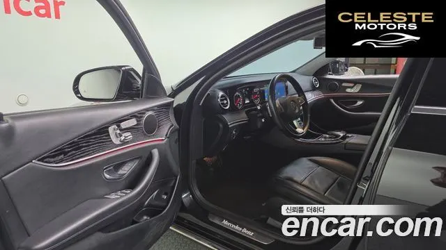 MERCEDES BENZ E-Classe W213 E200 Avantgarde 2018 — photo 10 sur 20