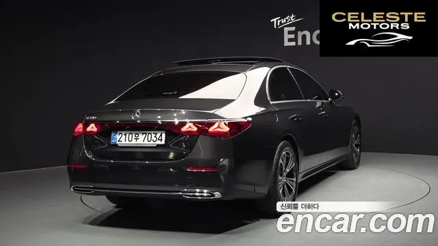 MERCEDES BENZ E-Classe W214 E200 Avantgarde 2025 — photo 2 sur 36