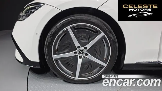 MERCEDES BENZ EQE V295 EQE350 4MATIC 2023 — photo 5 sur 33