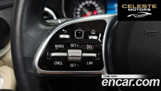MERCEDES BENZ C-Classe W205 C200 Avantgarde 2020 — photo 24 sur 32