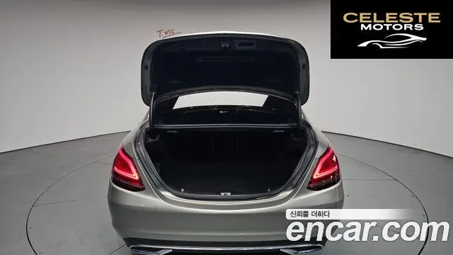 MERCEDES BENZ C-Classe W205 C200 Avantgarde 2020 — photo 25 sur 32