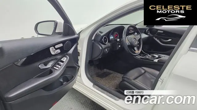 MERCEDES BENZ C-Classe W205 C200 2016 — photo 10 sur 20
