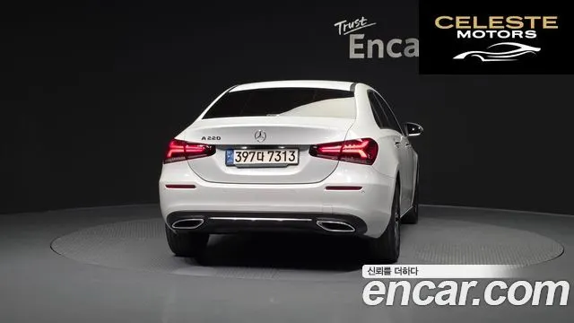 MERCEDES BENZ A-Classe W177 A220 Berline 2021 — photo 4 sur 30