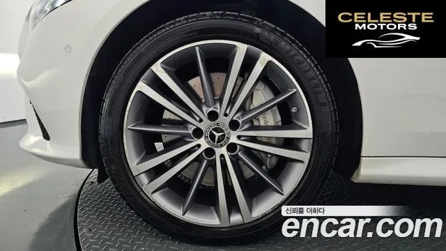 MERCEDES BENZ CLS-Classe C257 CLS400d 4MATIC 2019 — photo 5 sur 43
