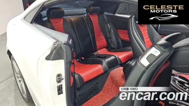 MERCEDES BENZ E-Classe W213 E220d Coupé 2019 — photo 18 sur 35