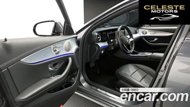 MERCEDES BENZ E-Classe W213 E350 4MATIC Avantgarde 2021 — photo 10 sur 20