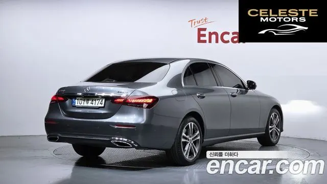 MERCEDES BENZ E-Classe W213 E350 4MATIC Avantgarde 2021 — photo 2 sur 20