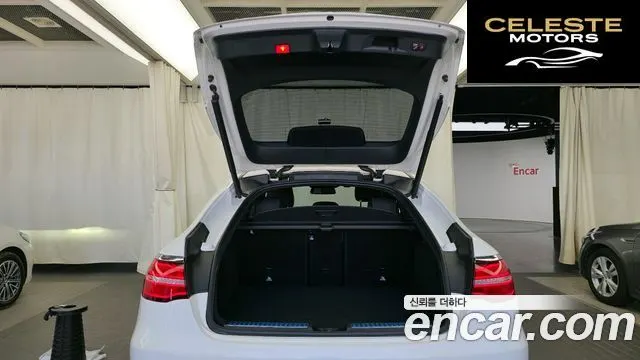 MERCEDES BENZ GLC-Classe X253 GLC300 4MATIC Coupé 2019 — photo 26 sur 33