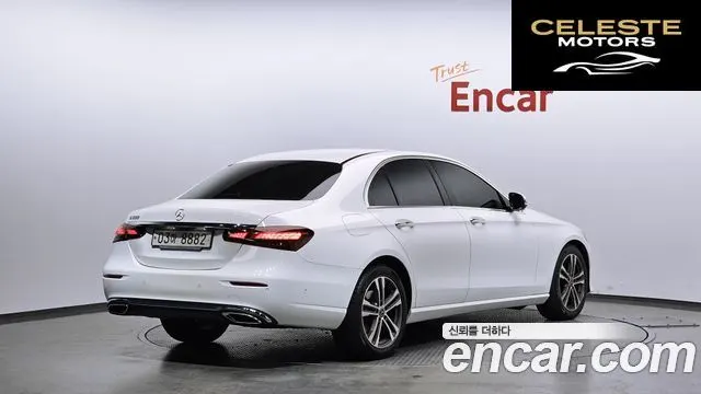 MERCEDES BENZ E-Classe W213 E250 Avantgarde 2023 — photo 2 sur 20