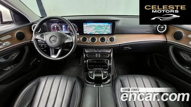 MERCEDES BENZ E-Classe W213 E300 4MATIC Exclusive 2017 — photo 7 sur 20