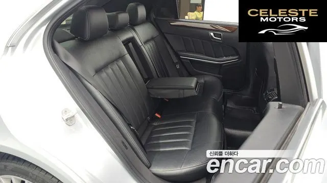 MERCEDES BENZ E-Classe W212 E300 2014 — photo 12 sur 26