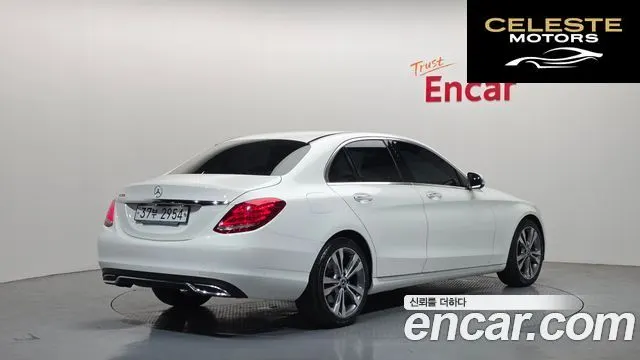 MERCEDES BENZ C-Classe W205 C200 Avantgarde 2018 — photo 2 sur 20