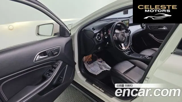 MERCEDES BENZ GLA-Classe X156 GLA200 d 2016 — photo 10 sur 20