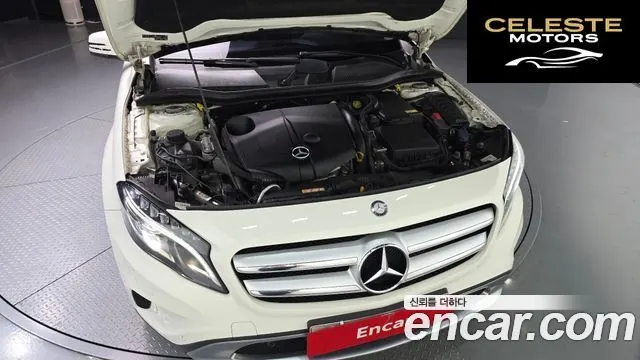 MERCEDES BENZ GLA-Classe X156 GLA200 d 2016 — photo 6 sur 20