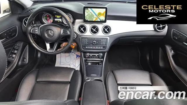 MERCEDES BENZ GLA-Classe X156 GLA200 d 2016 — photo 7 sur 20