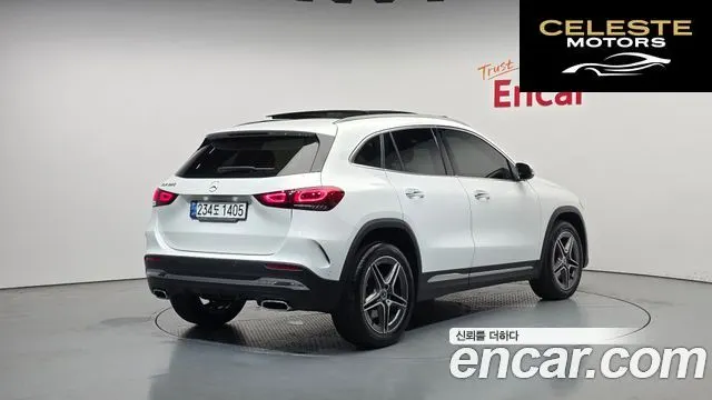 MERCEDES BENZ GLA-Classe H247 GLA220 2021 — photo 2 sur 32