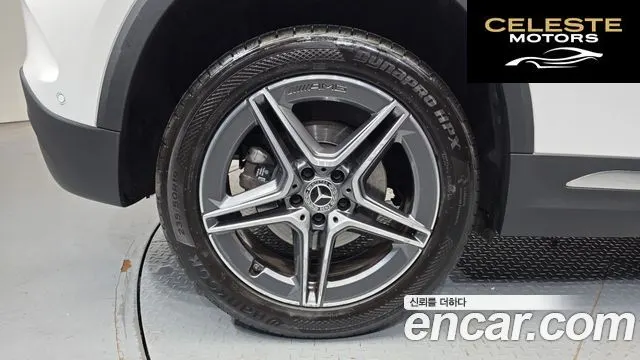 MERCEDES BENZ GLA-Classe H247 GLA220 2021 — photo 5 sur 32
