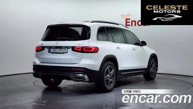 MERCEDES BENZ GLB-Classe X247 GLB250 4MATIC 2020 — photo 2 sur 20