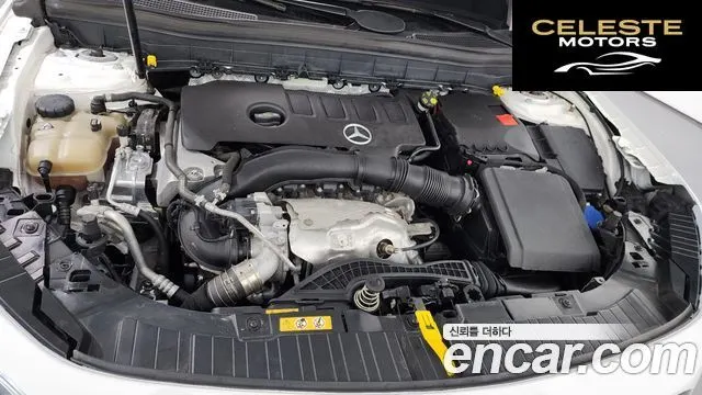 MERCEDES BENZ GLB-Classe X247 GLB250 4MATIC 2020 — photo 6 sur 20