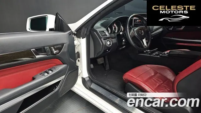 MERCEDES BENZ E-Classe W212 E200 Cabriolet 2016 — photo 11 sur 20