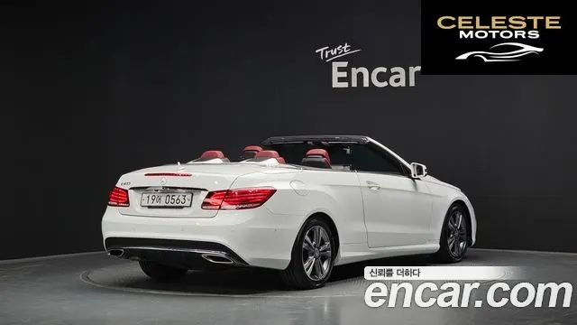 MERCEDES BENZ E-Classe W212 E200 Cabriolet 2016 — photo 2 sur 20