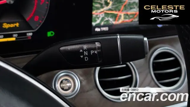 MERCEDES BENZ E-Classe W213 E300 4MATIC Exclusive 2018 — photo 20 sur 26