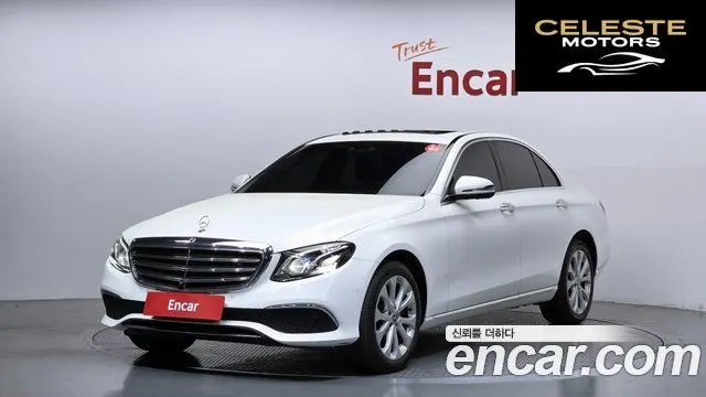 MERCEDES BENZ E-Classe W213 E300 4MATIC Exclusive 2018 — photo 26 sur 26