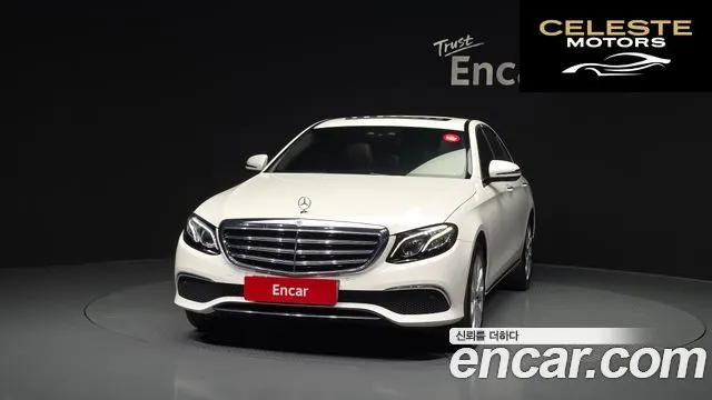 MERCEDES BENZ E-Classe W213 E220d 4MATIC Exclusive 2017 — photo 3 sur 20
