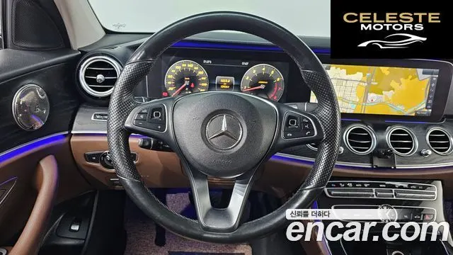 MERCEDES BENZ E-Classe W213 E300 4MATIC Avantgarde 2017 — photo 15 sur 26