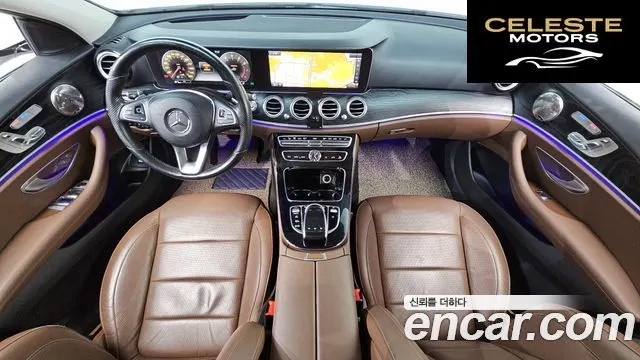 MERCEDES BENZ E-Classe W213 E300 4MATIC Avantgarde 2017 — photo 7 sur 26