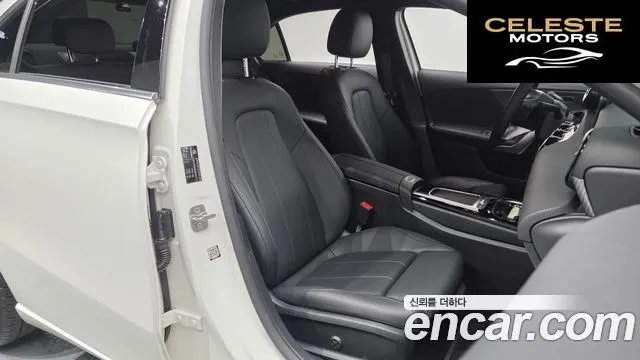 MERCEDES BENZ A-Classe W177 A220 Berline 2024 — photo 18 sur 30