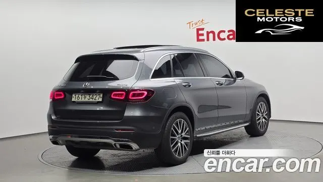 MERCEDES BENZ GLC-Classe X253 GLC300 4MATIC 2020 — photo 2 sur 39