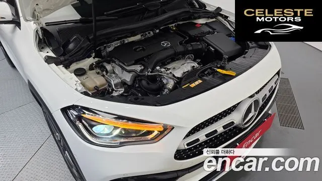 MERCEDES BENZ GLA-Classe H247 GLA220 2021 — photo 6 sur 32