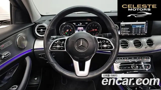 MERCEDES BENZ E-Classe W213 E300 Avantgarde 2019 — photo 13 sur 20
