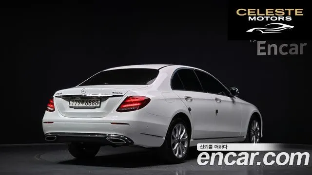 MERCEDES BENZ E-Classe W213 E300 4MATIC Exclusive 2020 — photo 2 sur 36