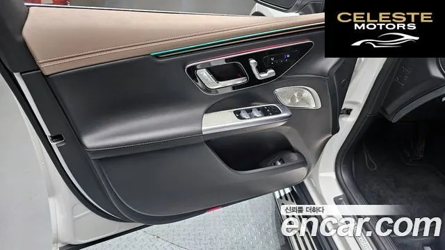 MERCEDES BENZ EQE SUV X294 EQE500 4MATIC 2024 — photo 14 sur 38