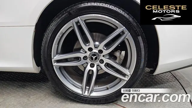 MERCEDES BENZ E-Classe W213 E220d Coupé 2019 — photo 7 sur 35