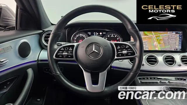 MERCEDES BENZ E-Classe W213 E250 Avantgarde 2020 — photo 19 sur 38