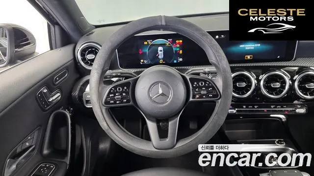 MERCEDES BENZ A-Classe W177 A220 Hatchback 2019 — photo 13 sur 26