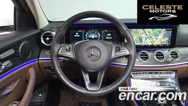 MERCEDES BENZ E-Classe W213 E300 4MATIC Avantgarde 2017 — photo 18 sur 34