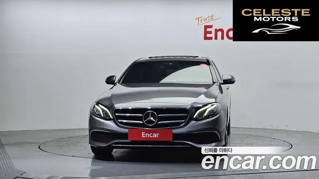 MERCEDES BENZ E-Classe W213 E250 Avantgarde 2020 — photo 3 sur 38