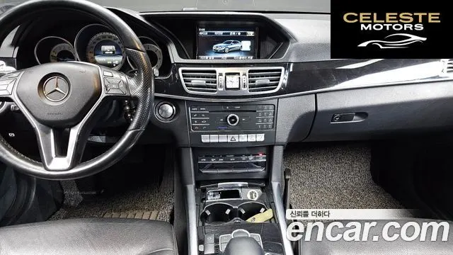 MERCEDES BENZ E-Classe W212 E220 Avantgarde Sport 2016 — photo 13 sur 20