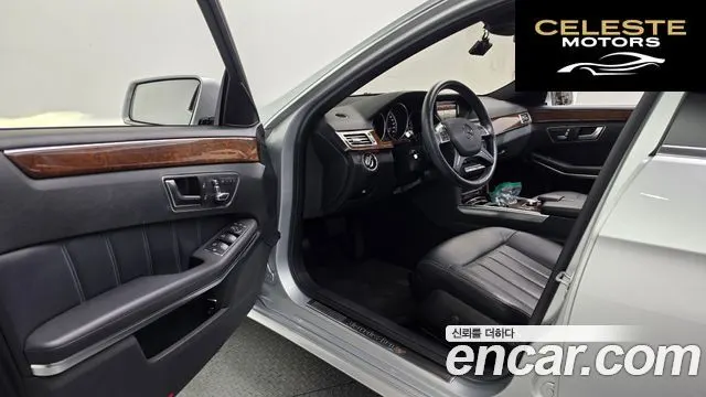 MERCEDES BENZ E-Classe W212 E300 2014 — photo 10 sur 20