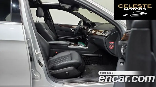 MERCEDES BENZ E-Classe W212 E300 2014 — photo 12 sur 20