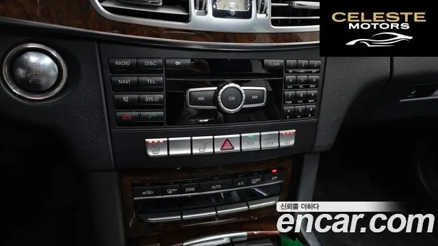 MERCEDES BENZ E-Classe W212 E300 2014 — photo 16 sur 20