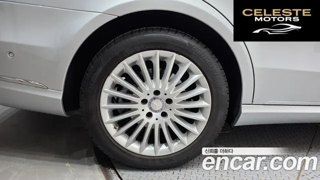 MERCEDES BENZ E-Classe W212 E300 2014 — photo 5 sur 20