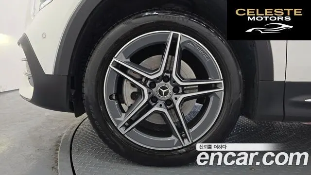 MERCEDES BENZ GLB-Classe X247 GLB250 4MATIC 2023 — photo 5 sur 20