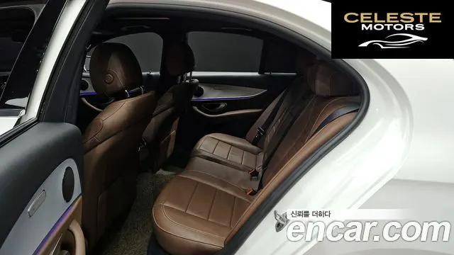 MERCEDES BENZ E-Classe W213 E250 Avantgarde 2021 — photo 17 sur 33